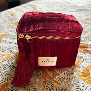 Sézane Red Velvet Mini Vanity Case